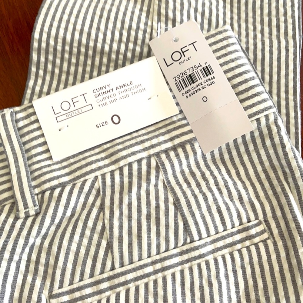 NWT Loft Curvy Skinny Ankle pants. Size 0